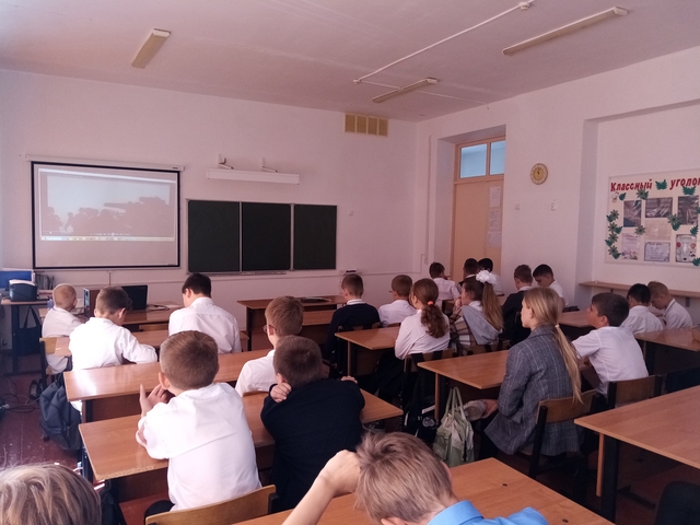Патриотический час «Победный май, Великий май»   