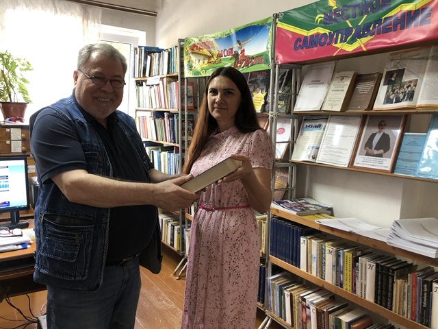 «Непобедимый. Жизнь и сражения Александра Суворова»